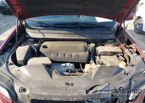 2019 Jeep Cherokee Latitude Fwd from USA, damaged, VIN 1C4PJLCB9KD325901